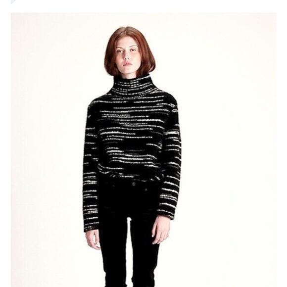 Banana Republic Sweater Women XS Space Dye Black White Alpaca Wool Chunky knit - Picture 4 of 13